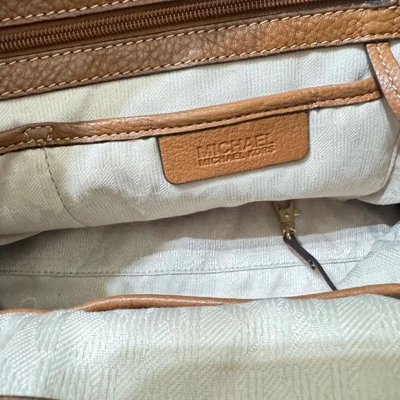 Michael Kors Marina North South Tote Bag Large Cream Tan  Drawstring - Picture 9 of 14